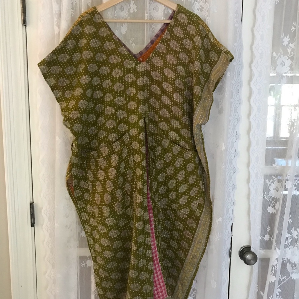 Kantha Bae split Muu